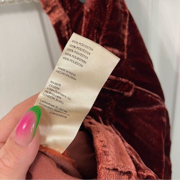 NEW Free People Lotus Velvet Pant in Garnet - Picture 16 of 16